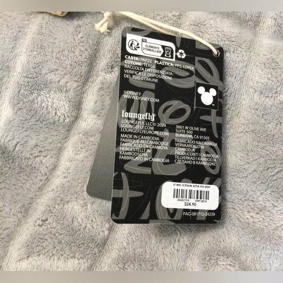 Loungefly Disney Mickey Mouse Ice Cream Mini Wallet - Picture 9 of 10